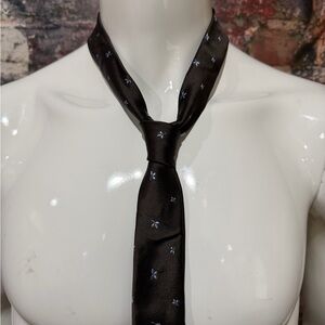 William Rast Silk Tie Brown with Blue Accents
Skinny